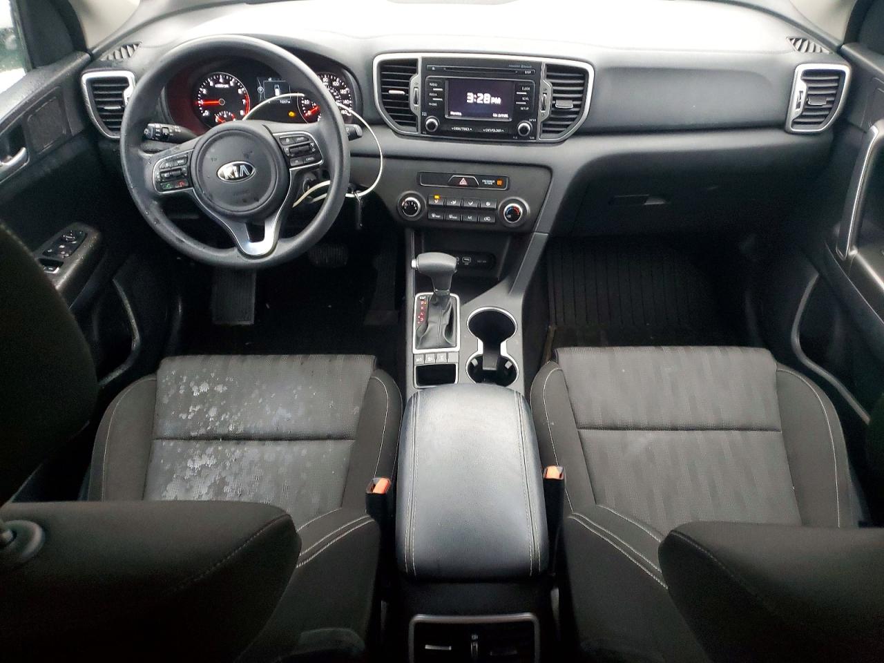 2017 KIA SPORTAGE LX photo 8