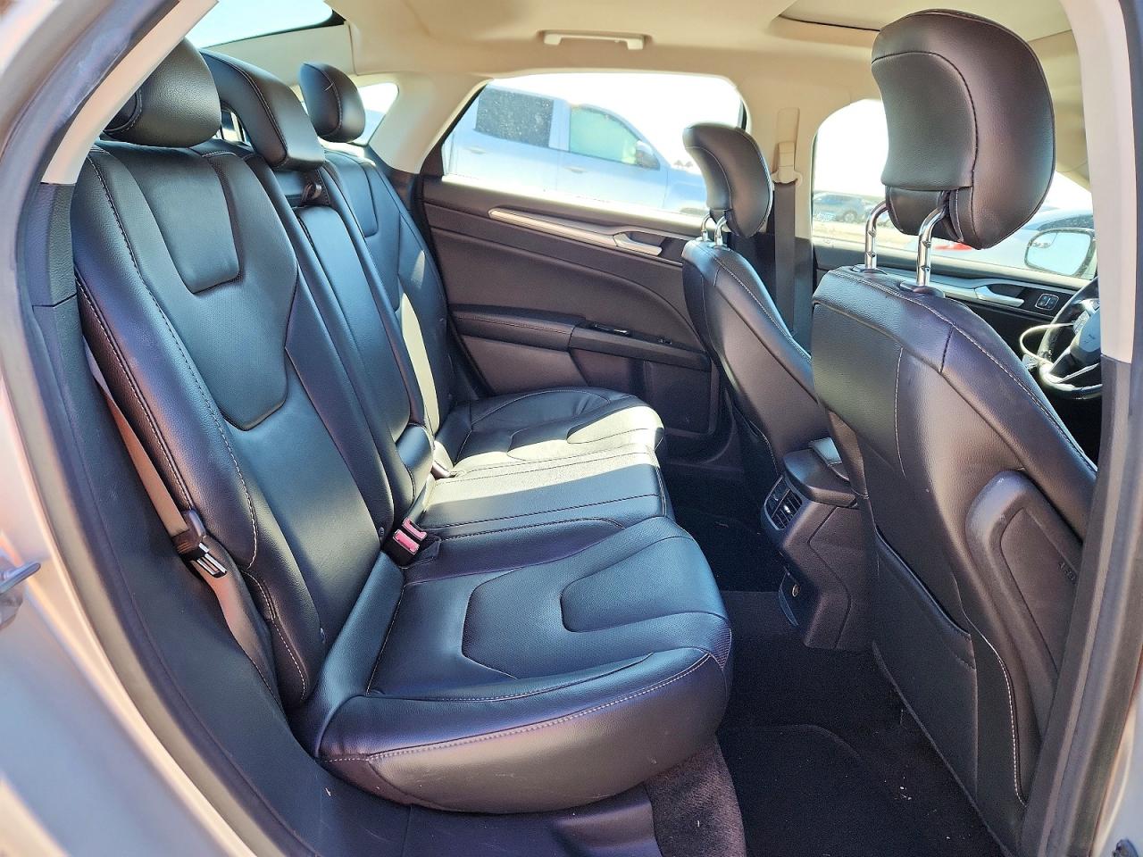 2015 FORD FUSION TITANIUM photo 10