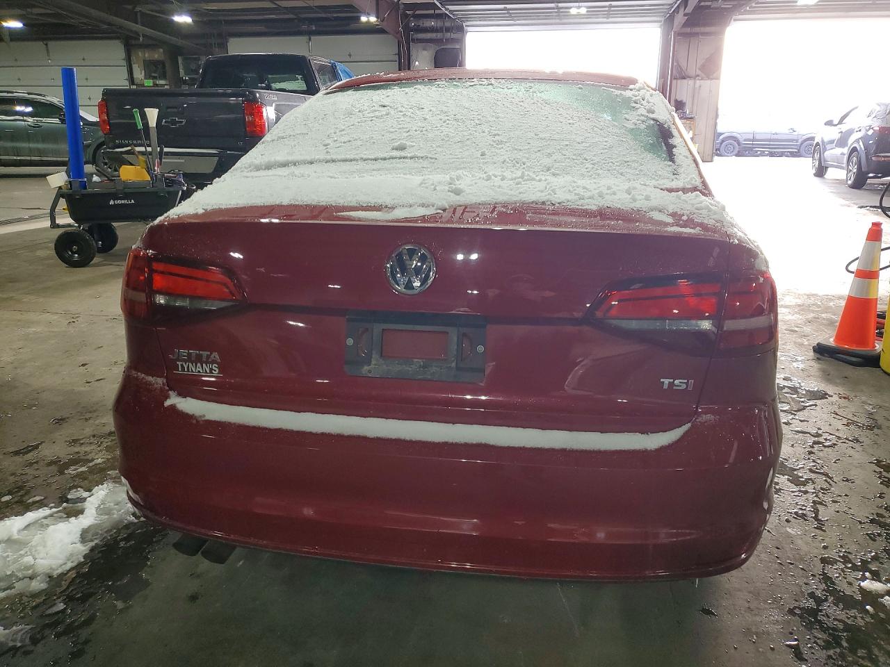 2017 VOLKSWAGEN JETTA S photo 6