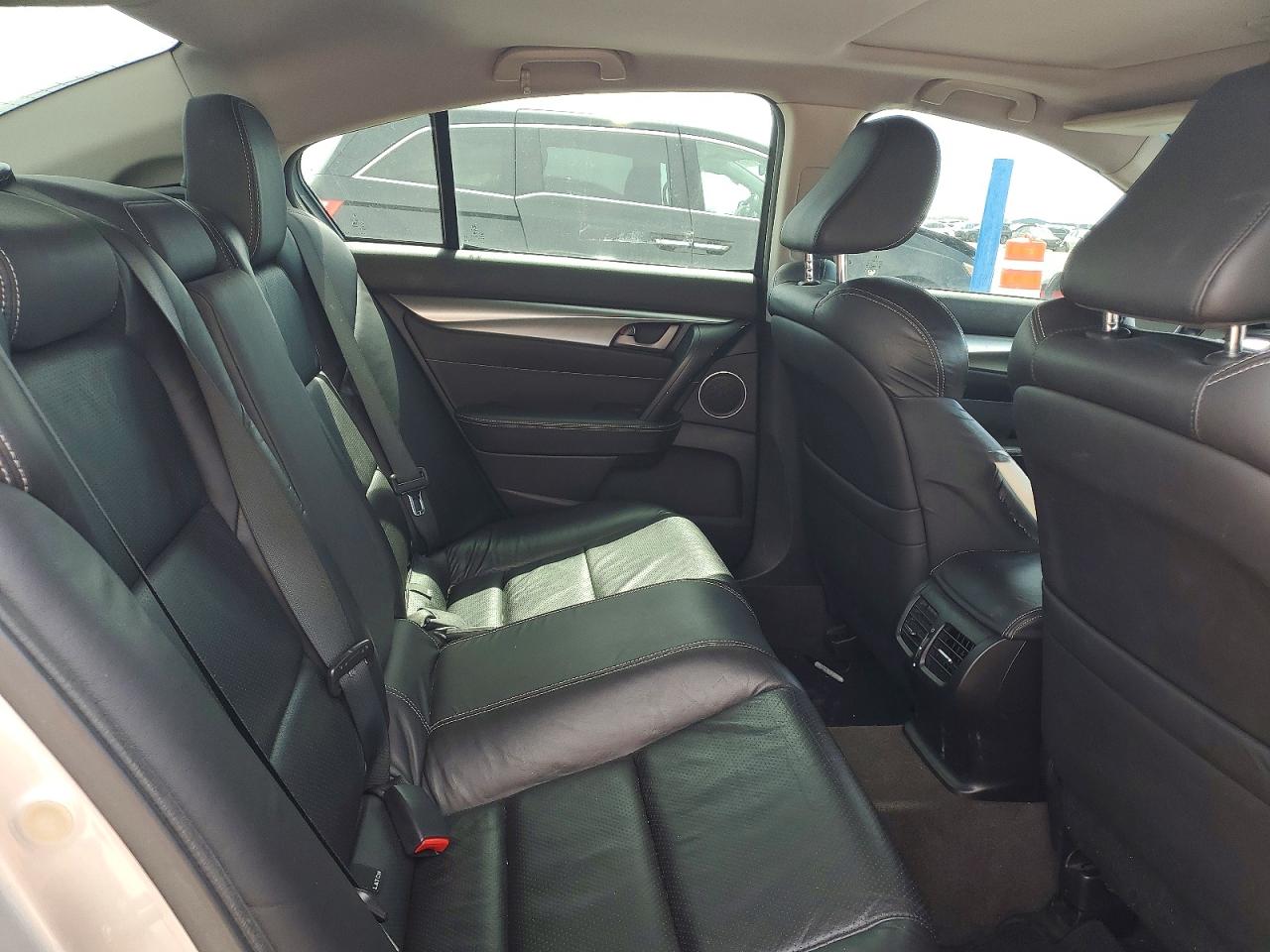 2010 ACURA TL photo 19
