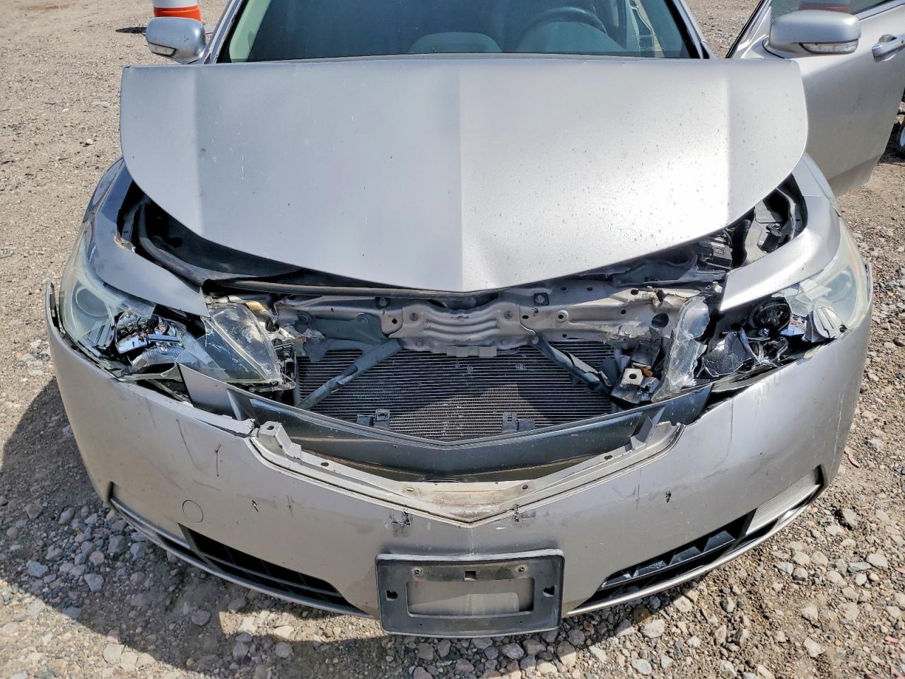 2010 ACURA TL photo 21