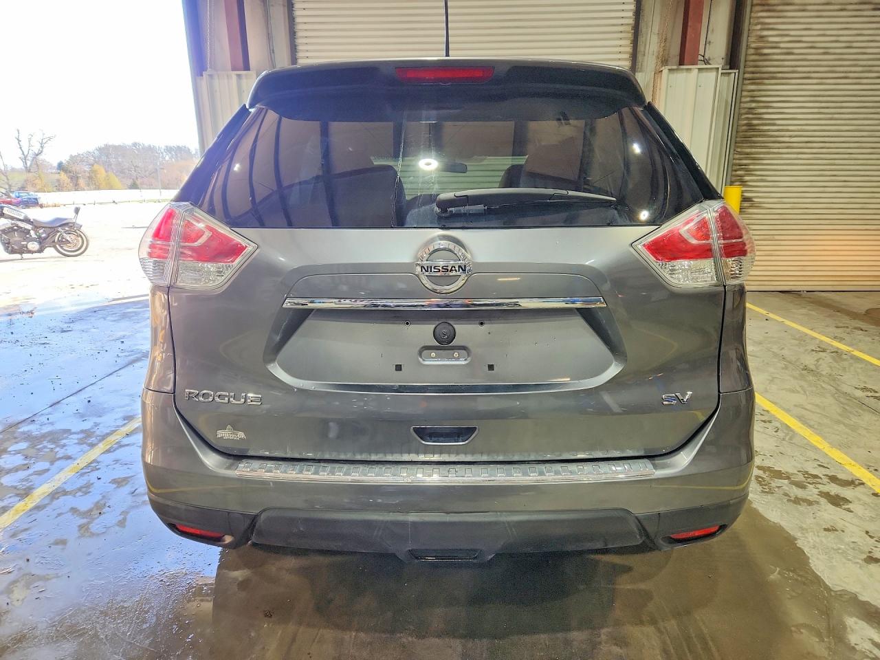 2016 NISSAN ROGUE SV photo 6