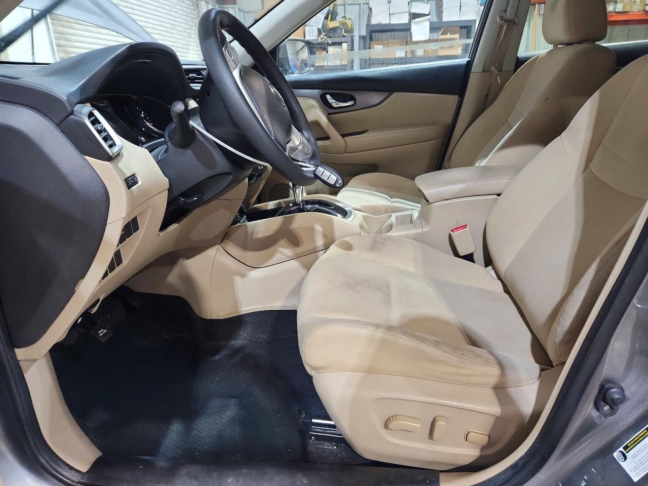 2016 NISSAN ROGUE SV photo 7