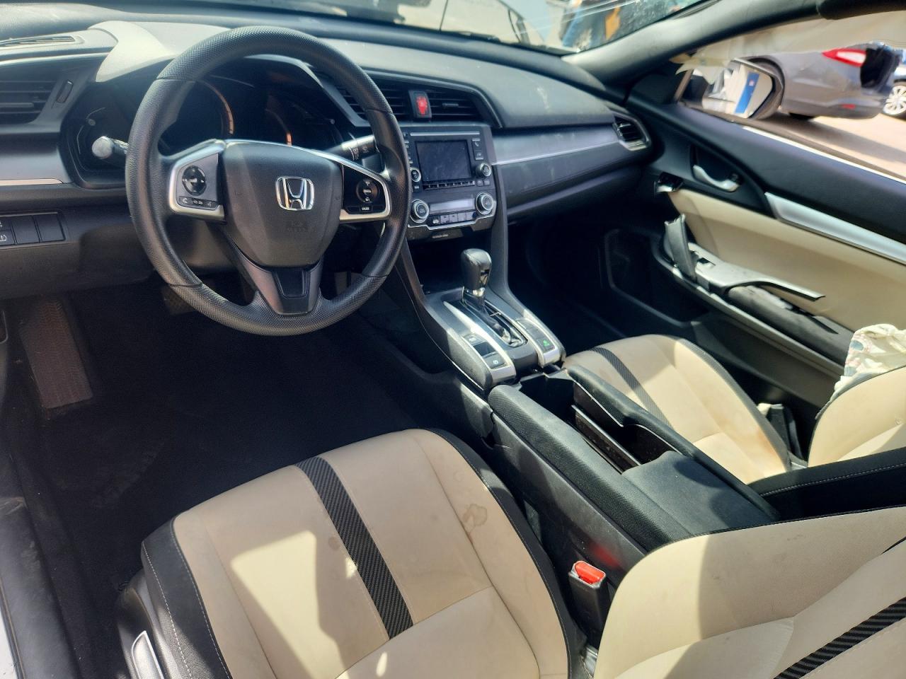 2017 HONDA CIVIC LX photo 15