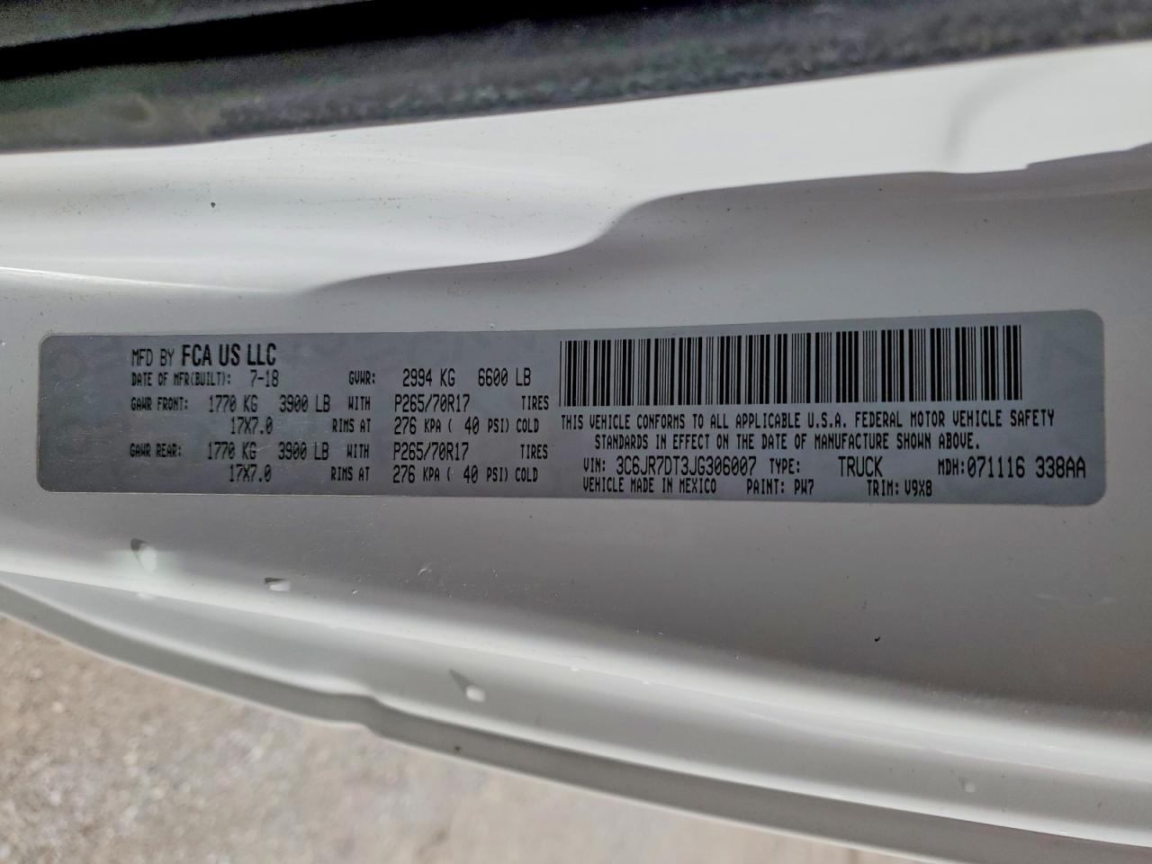 2018 RAM 1500 ST photo 25