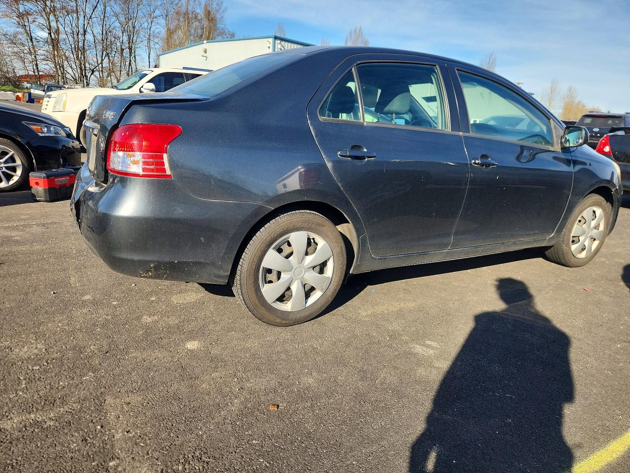 2010 TOYOTA YARIS BASE photo 5