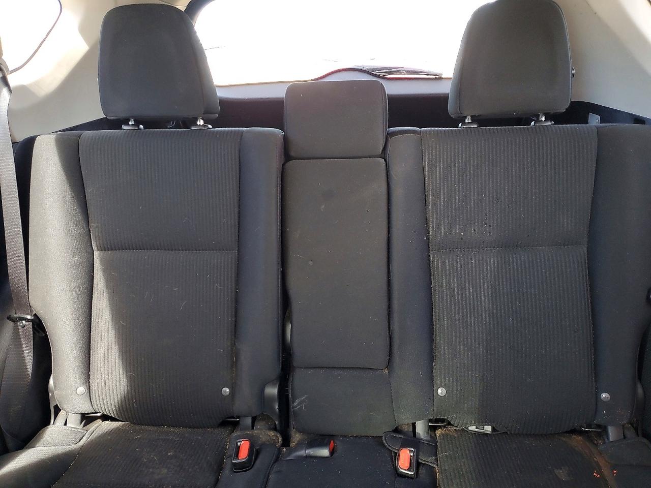 2018 TOYOTA RAV4 LE photo 28