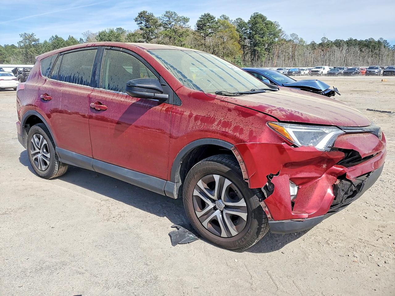 2018 TOYOTA RAV4 LE photo 10