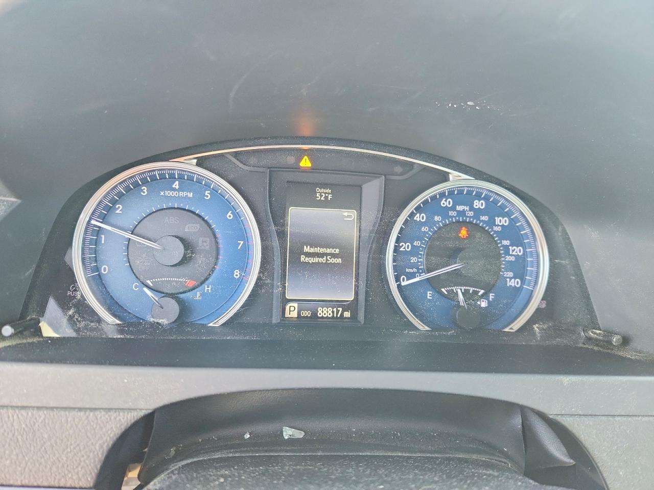 2017 TOYOTA CAMRY LE photo 17
