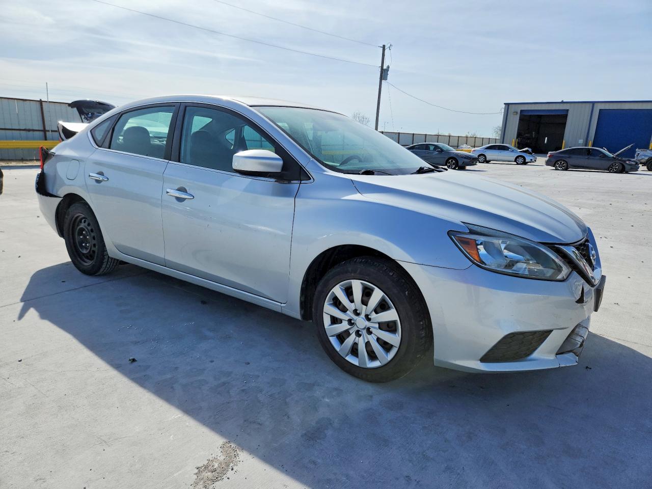 2018 NISSAN SENTRA S photo 4