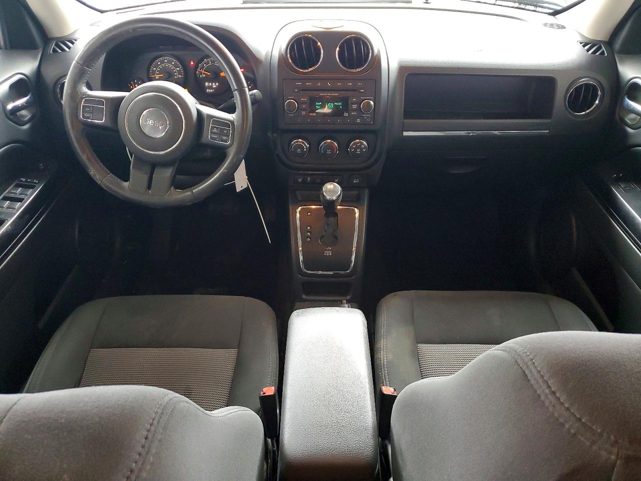 2017 JEEP PATRIOT LATITUDE photo 22