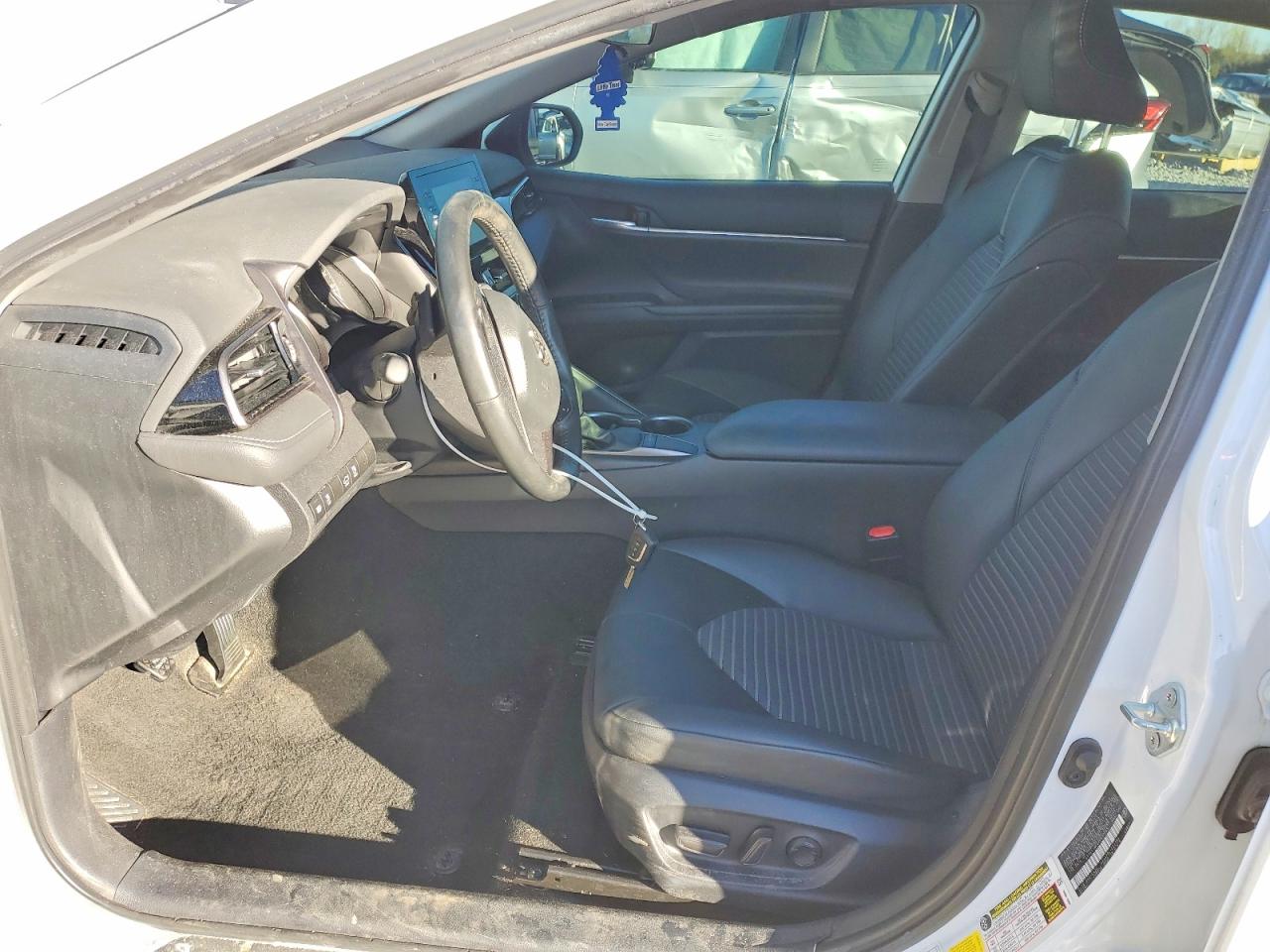 2023 TOYOTA CAMRY SE photo 7