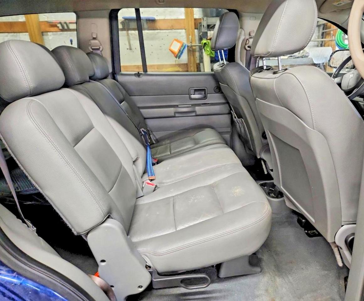2005 DODGE DURANGO SLT photo 11