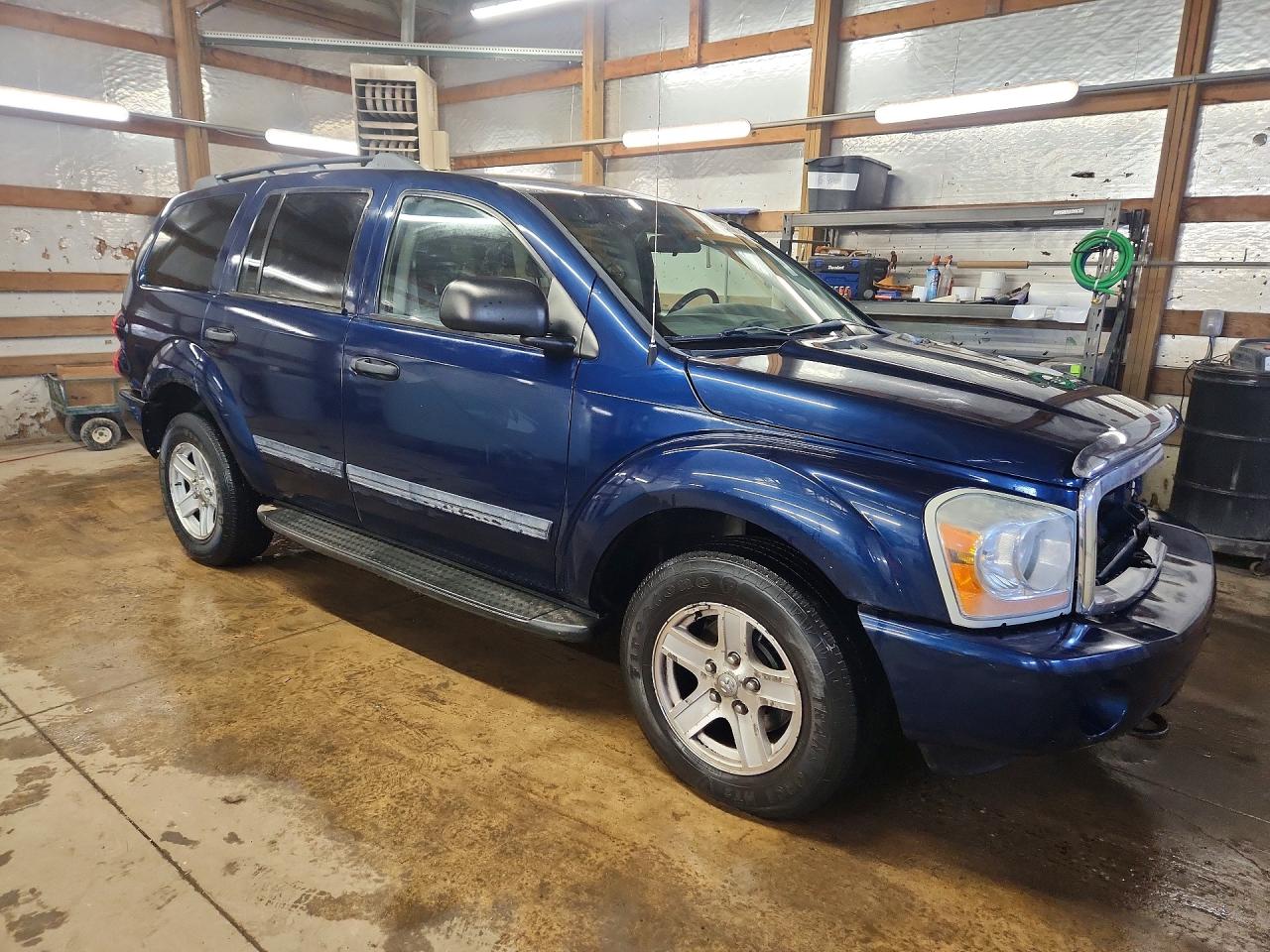 2005 DODGE DURANGO SLT photo 4