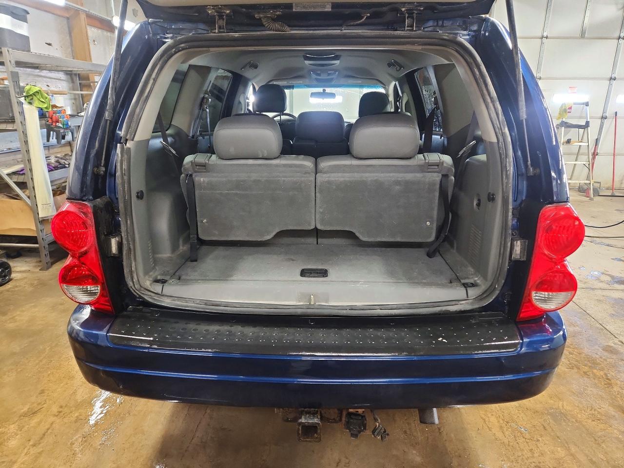 2005 DODGE DURANGO SLT photo 6