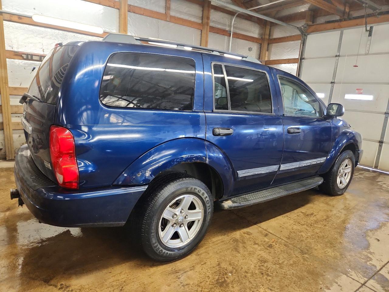 2005 DODGE DURANGO SLT photo 3