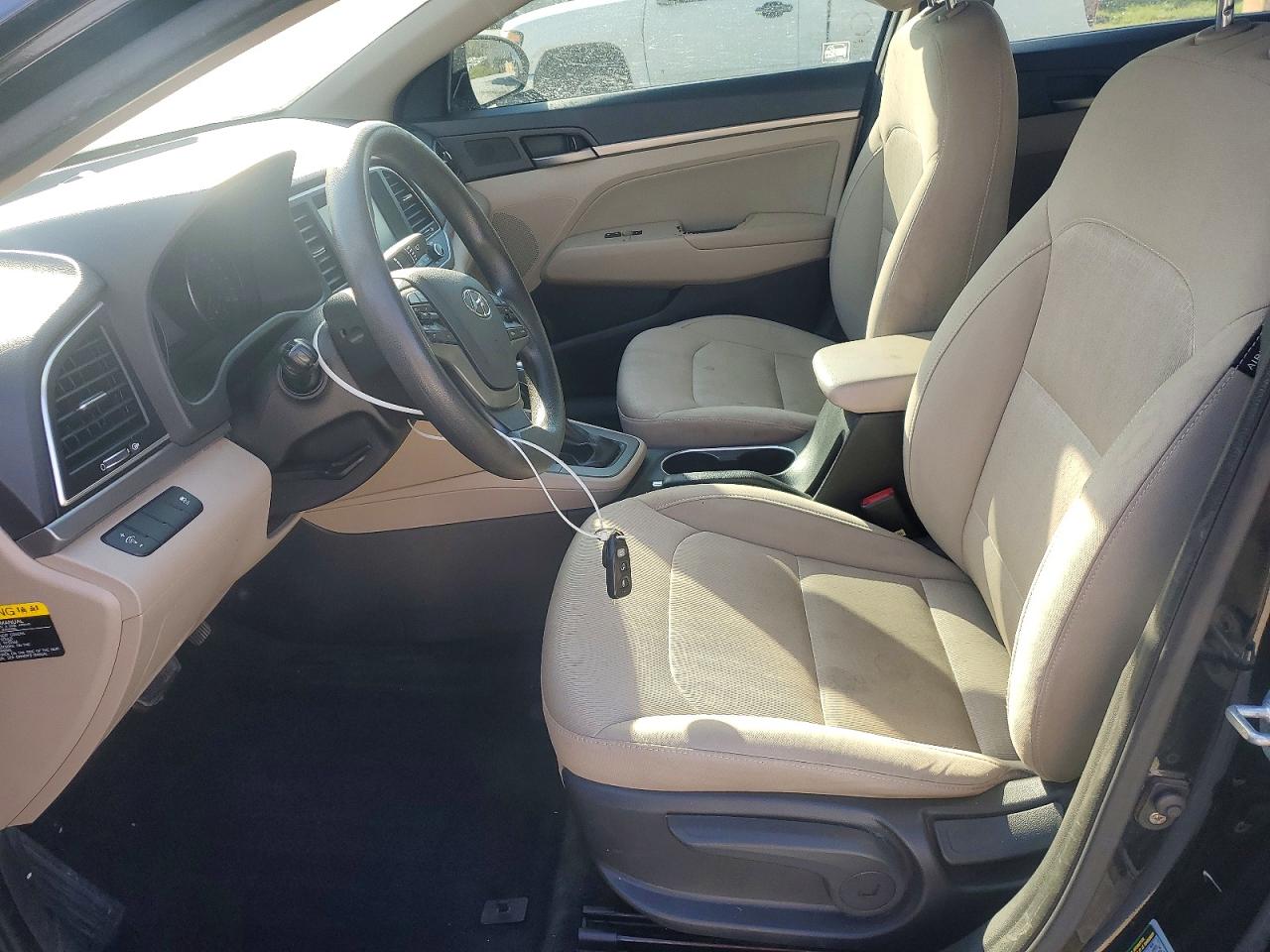 2017 HYUNDAI ELANTRA SE photo 7