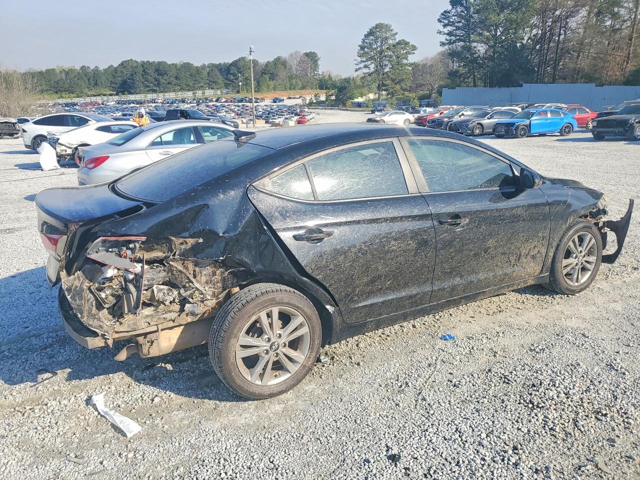 2017 HYUNDAI ELANTRA SE photo 3
