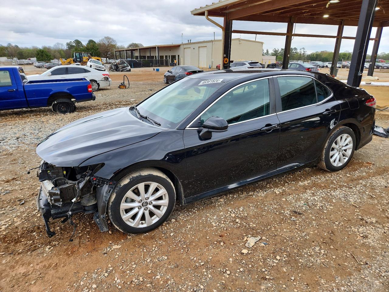 2018 TOYOTA CAMRY