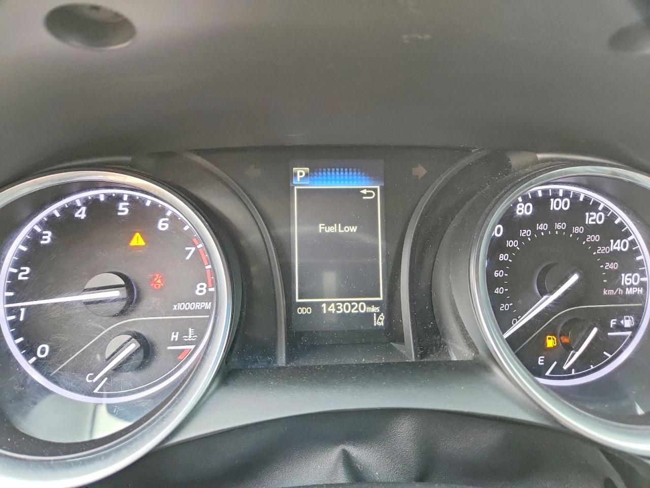 2018 TOYOTA CAMRY LE photo 17