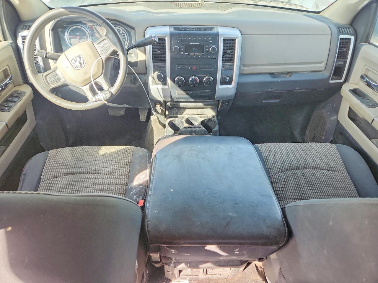 2012 DODGE RAM 3500 SLT photo 8