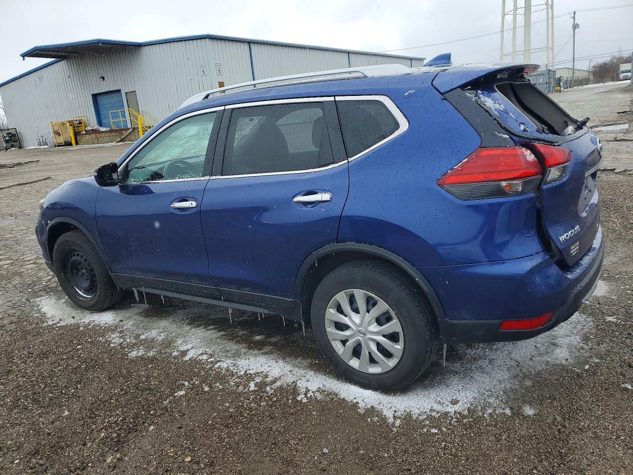2017 NISSAN ROGUE S photo 3