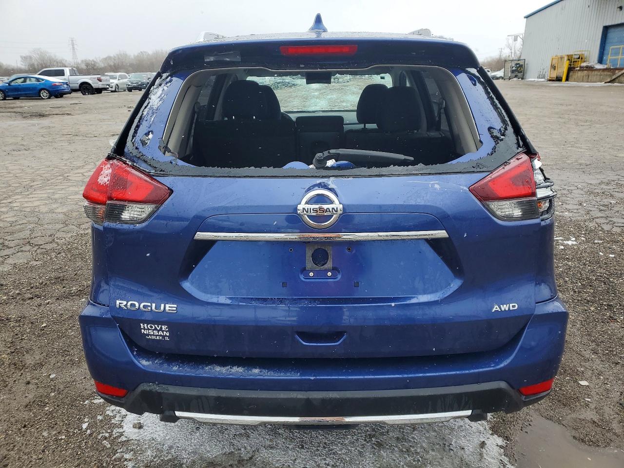 2017 NISSAN ROGUE S photo 11
