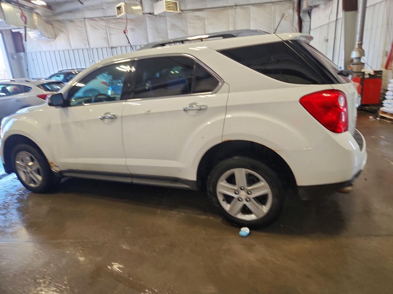 2015 CHEVROLET EQUINOX LTZ photo 4