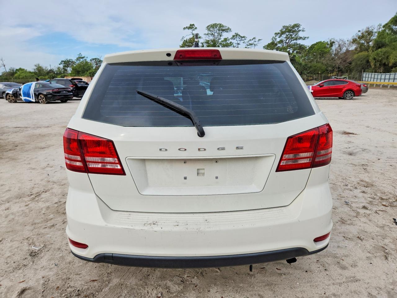2013 DODGE JOURNEY SE photo 11