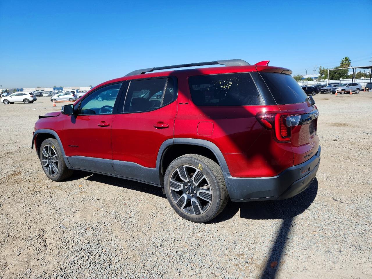2021 GMC ACADIA SLE photo 2