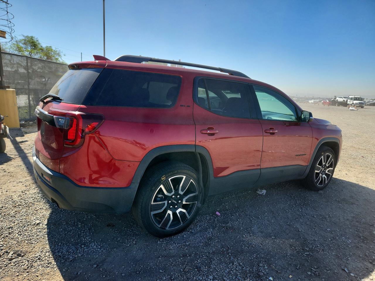 2021 GMC ACADIA SLE photo 3