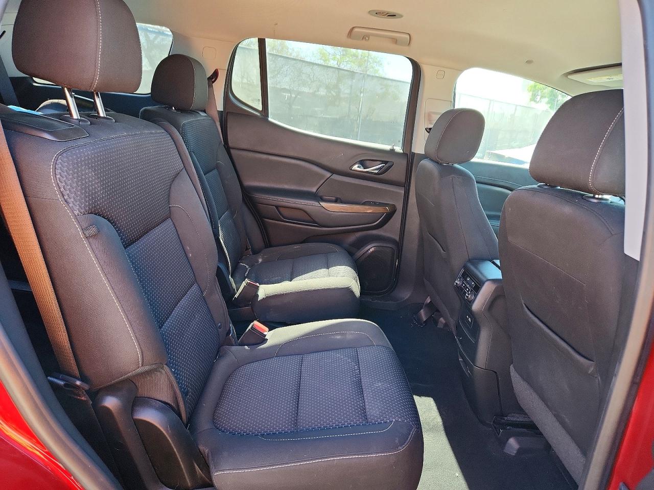 2021 GMC ACADIA SLE photo 11