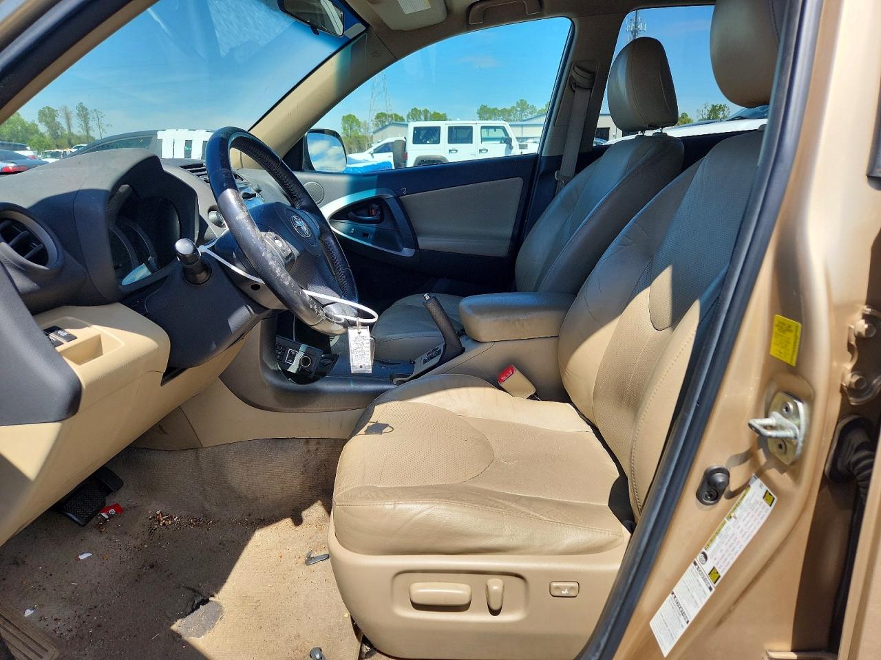 2010 TOYOTA RAV4 LIMITED photo 13