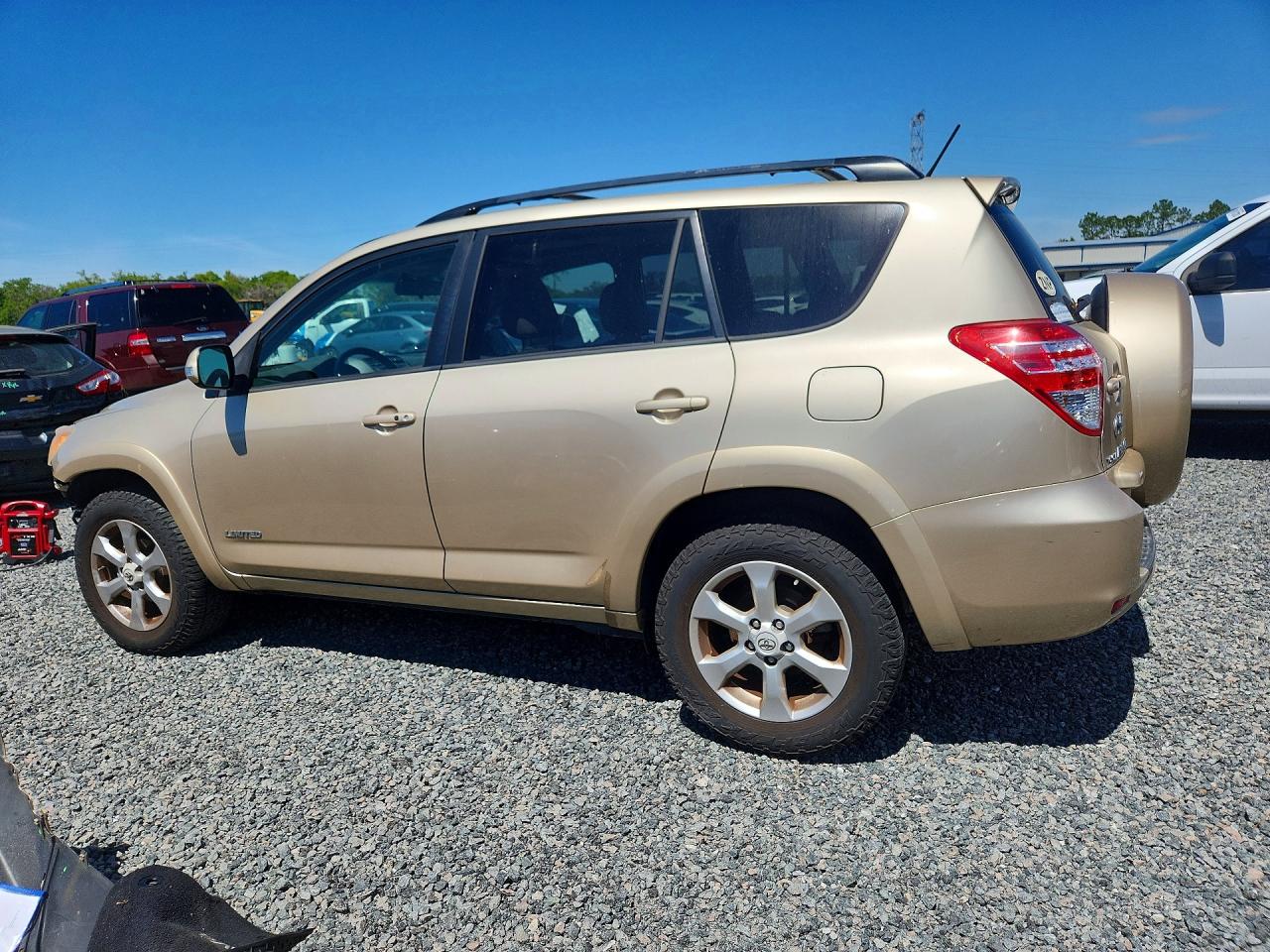 2010 TOYOTA RAV4 LIMITED photo 3