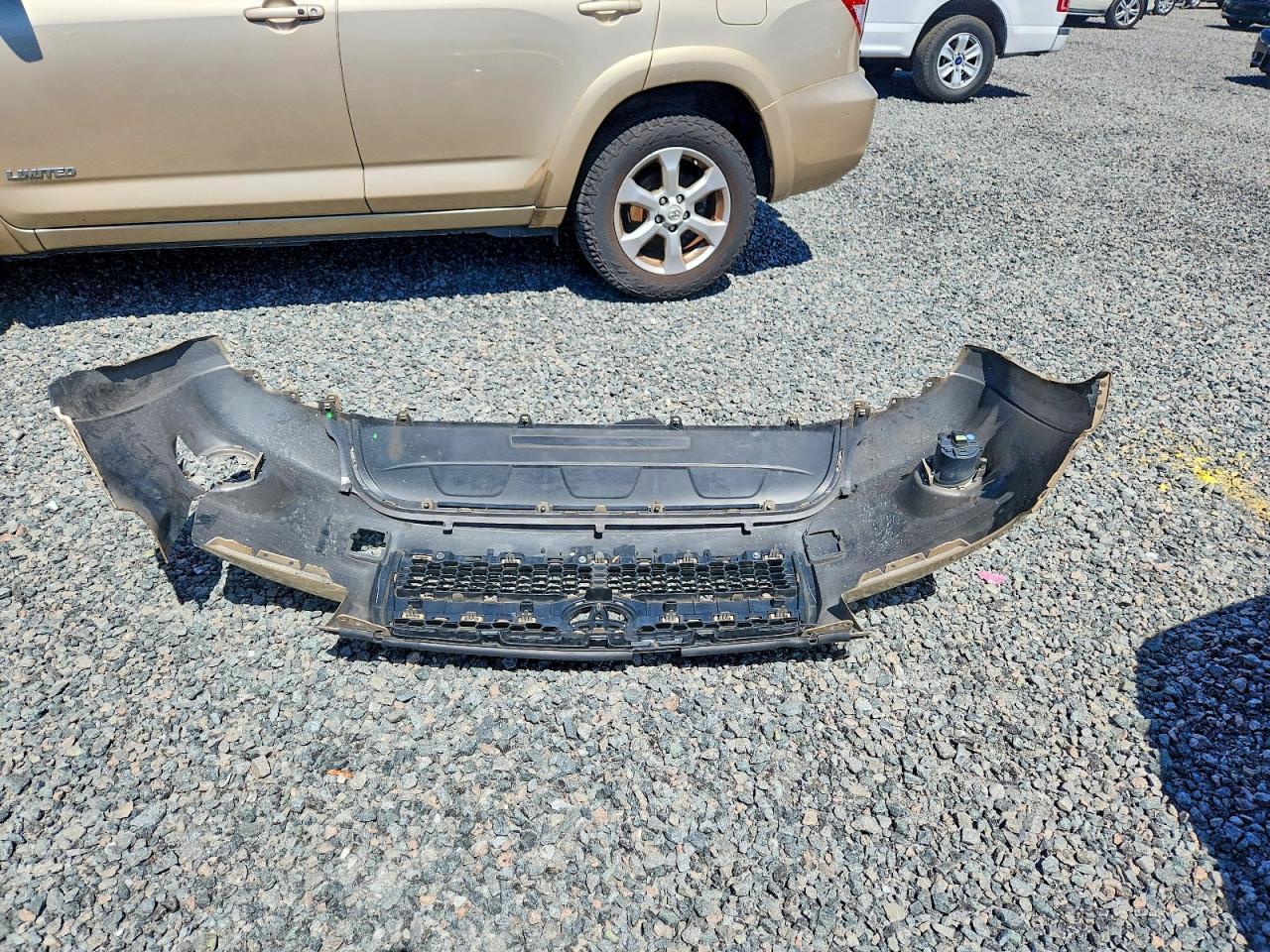 2010 TOYOTA RAV4 LIMITED photo 25