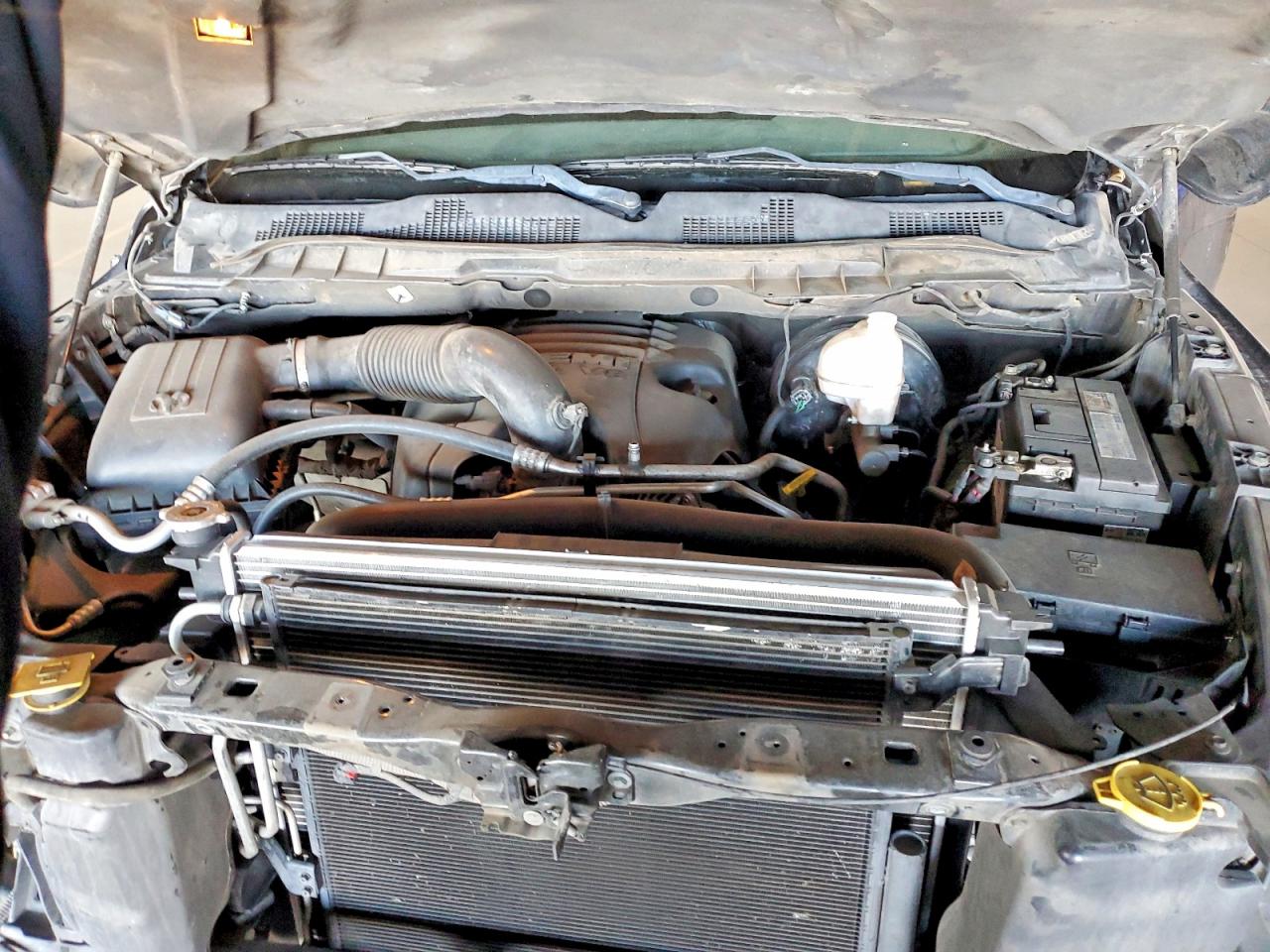 2014 RAM 1500 SLT photo 21
