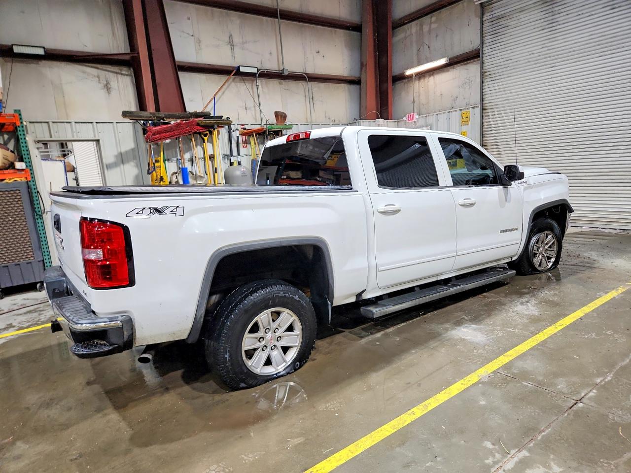 2017 GMC SIERRA K1500 SLE photo 5