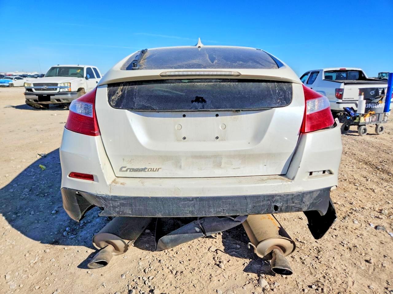 2013 HONDA CROSSTOUR EXL photo 16