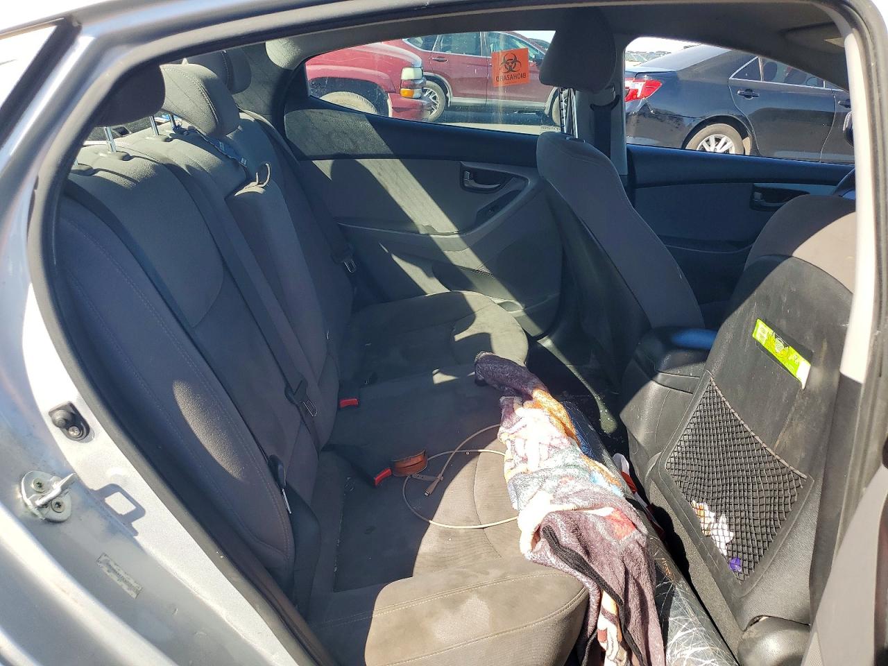 2014 HYUNDAI ELANTRA SE photo 10