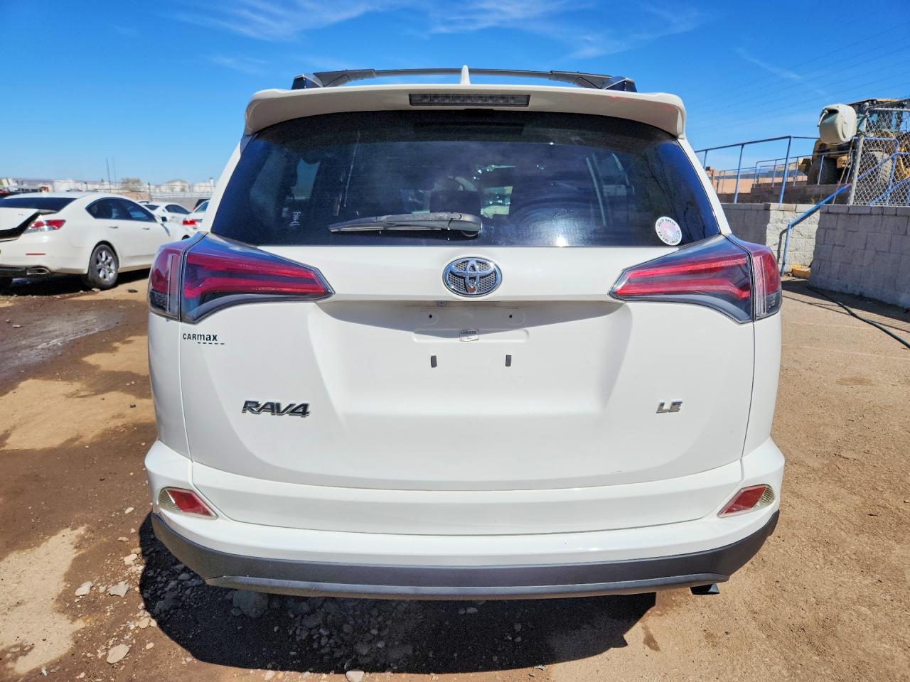 2016 TOYOTA RAV4 LE photo 6