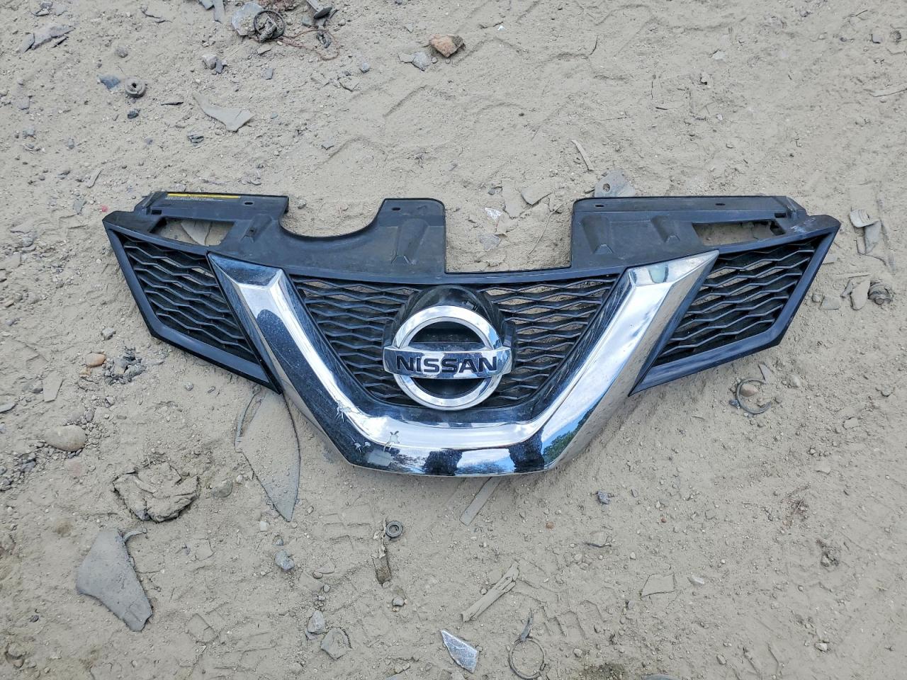 2016 NISSAN ROGUE SV photo 13