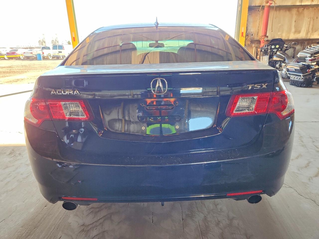 2010 ACURA TSX photo 16