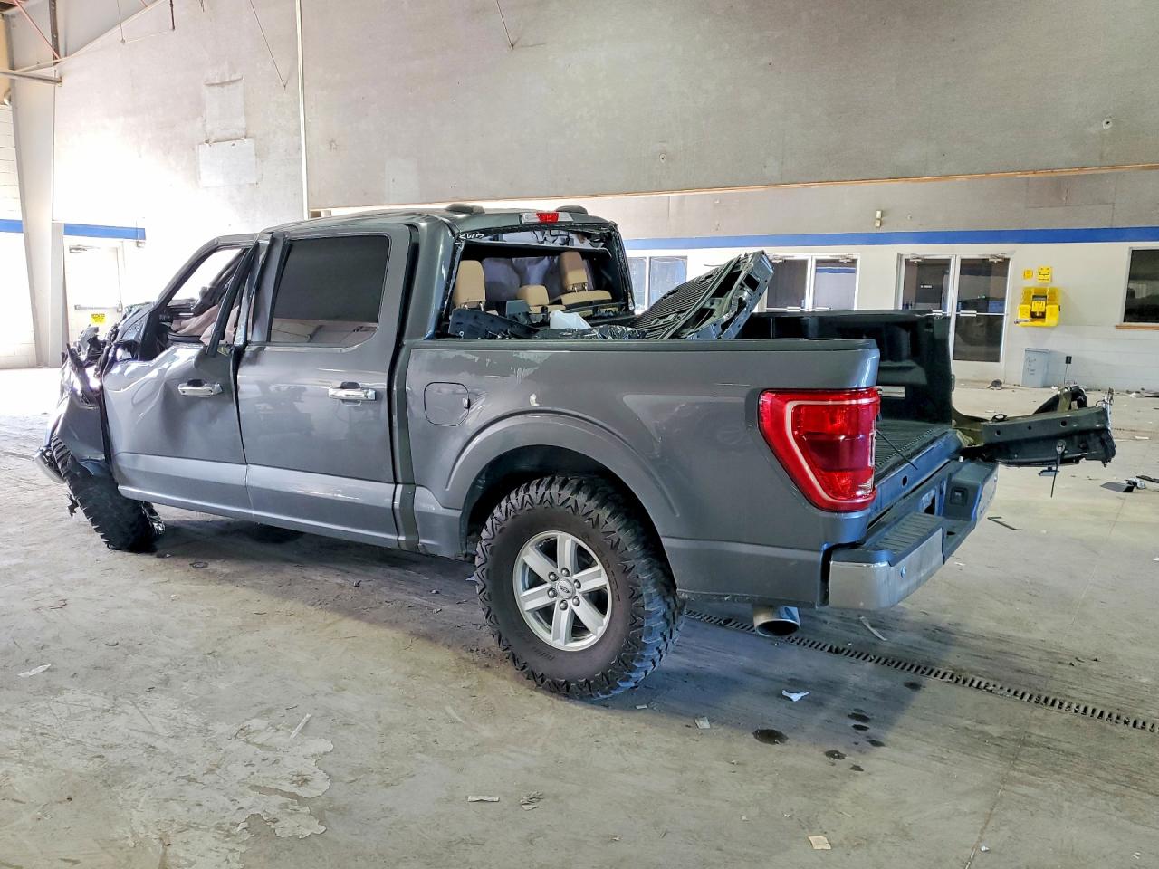 2023 FORD F150 SUPERCREW photo 2