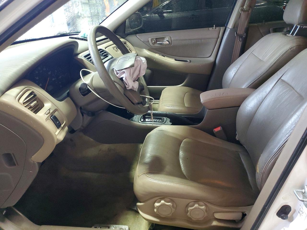 2000 HONDA ACCORD LX photo 13
