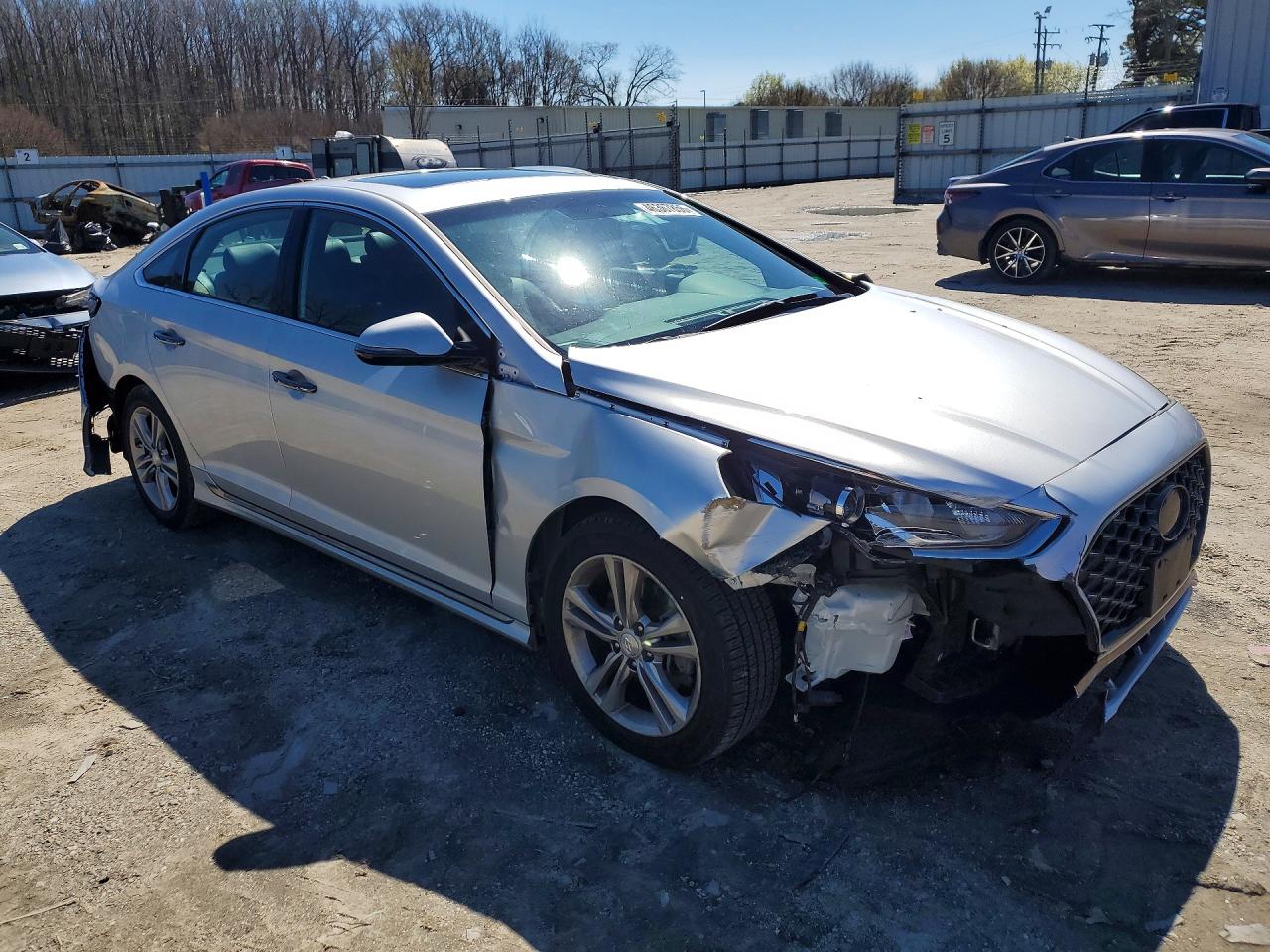 2018 HYUNDAI SONATA SPORT photo 4