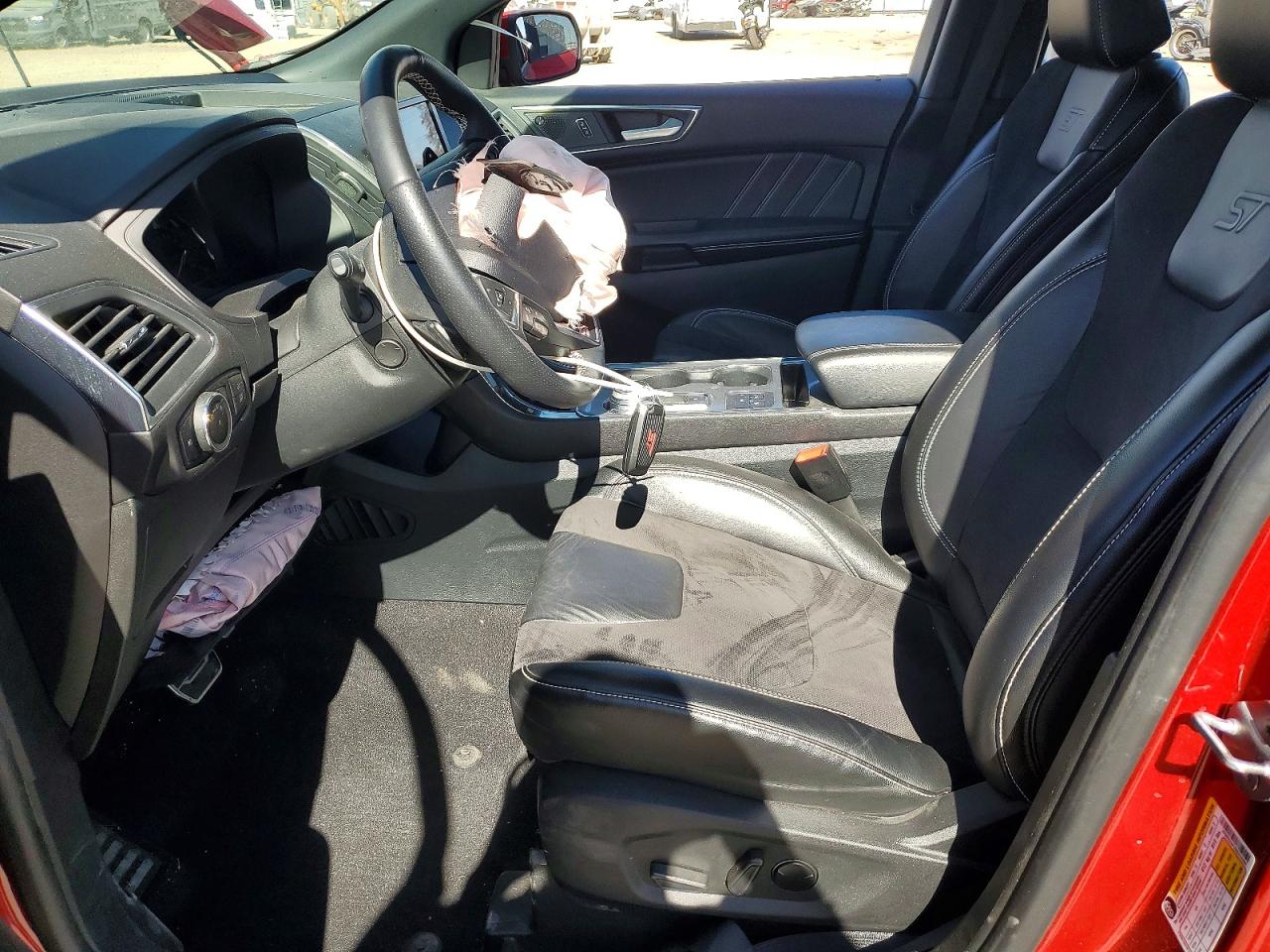 2024 FORD EDGE ST photo 7