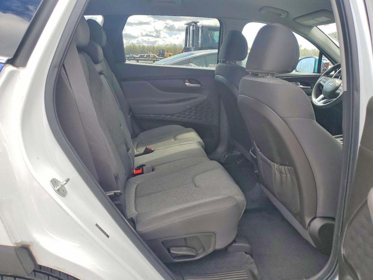 2019 HYUNDAI SANTA FE photo 31