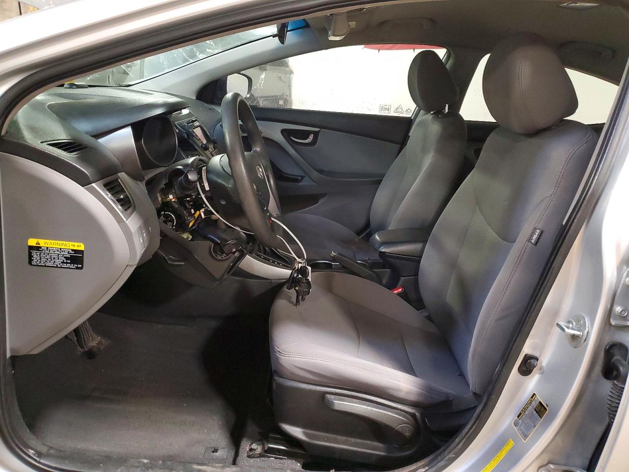 2016 HYUNDAI ELANTRA SE photo 7