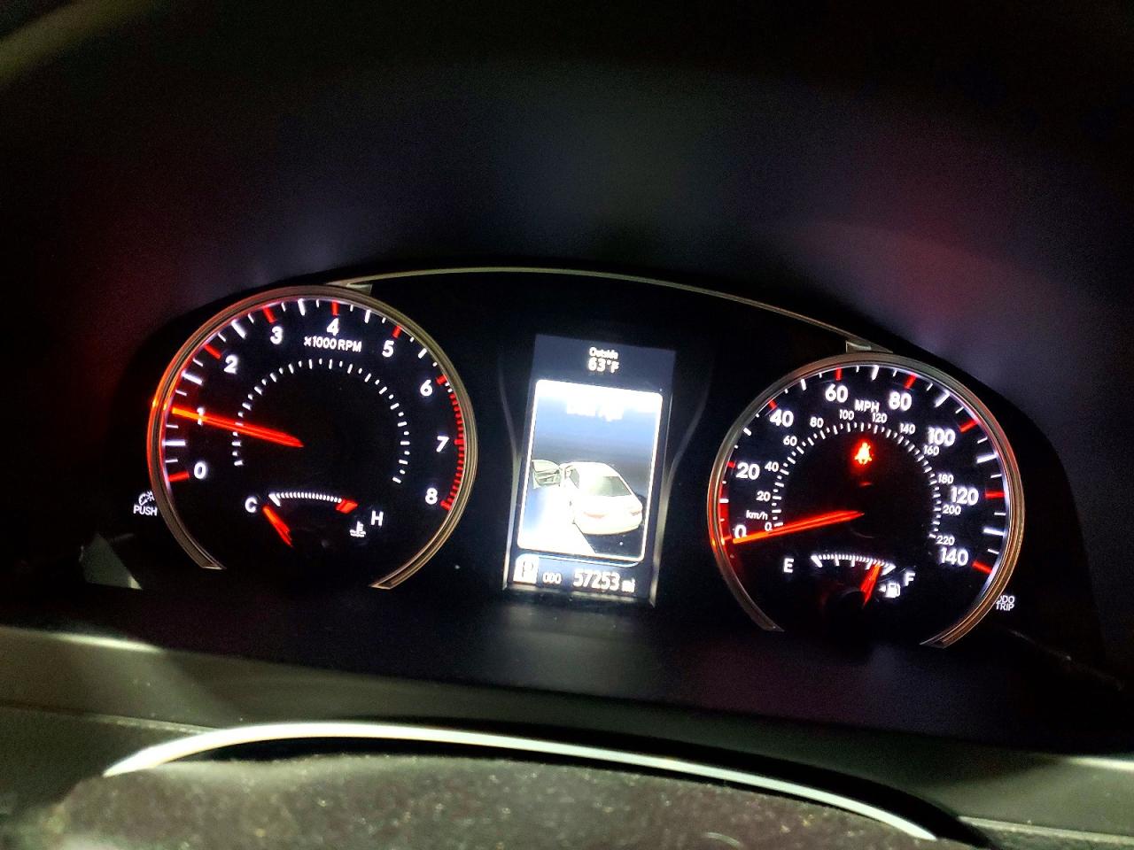 2017 TOYOTA CAMRY SE photo 9