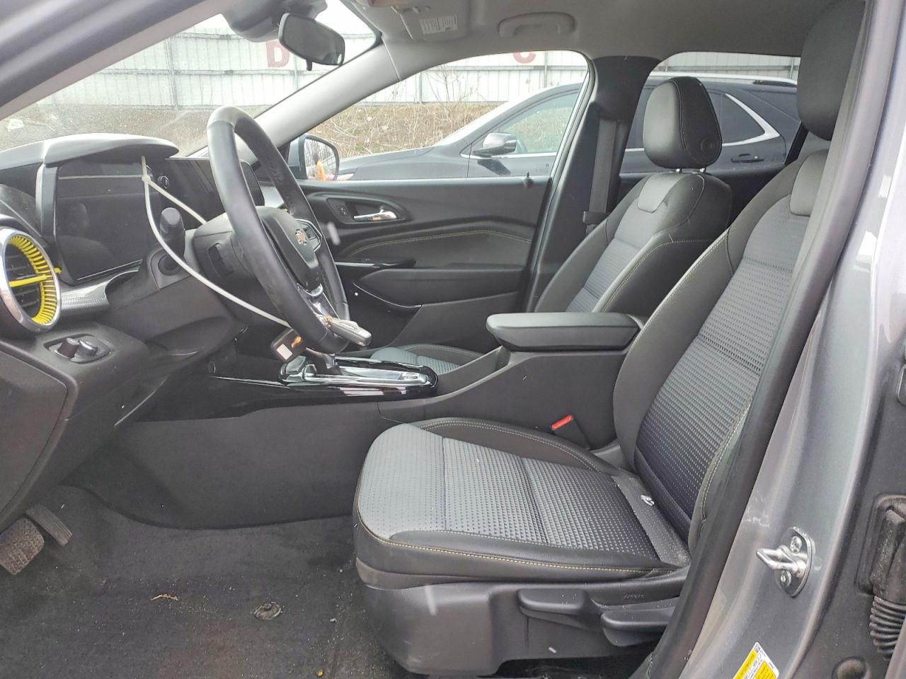 2025 CHEVROLET TRAX 1LT photo 7